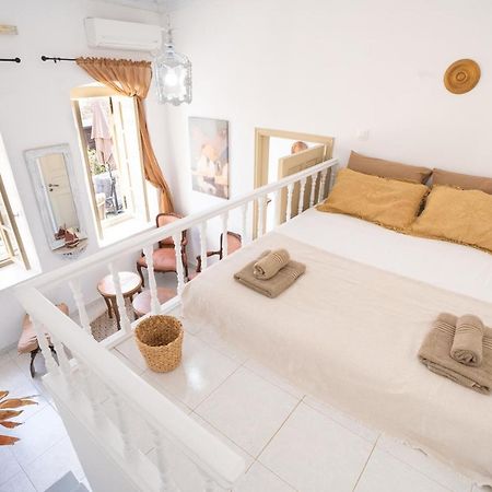 Mansion House Villa Chalki Town Exterior photo