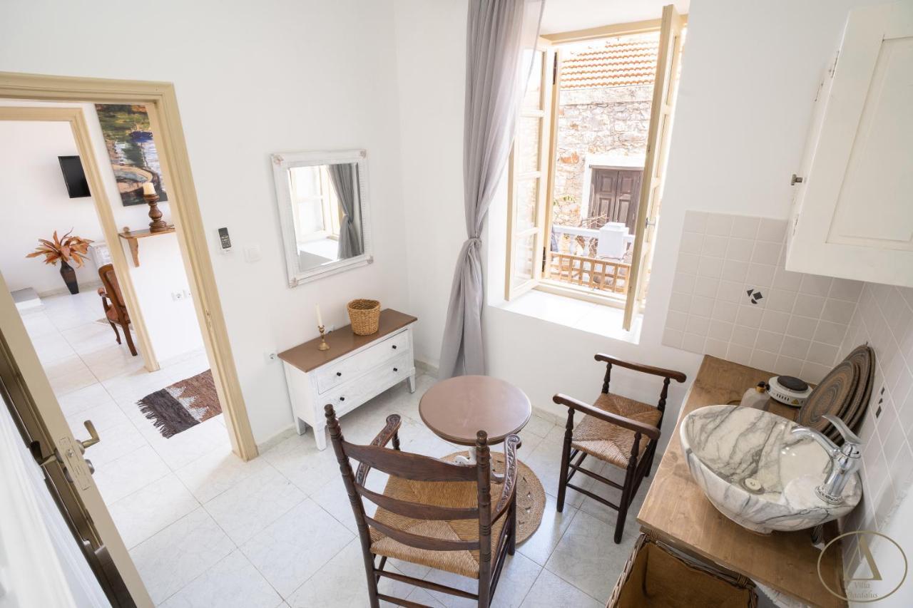 Mansion House Villa Chalki Town Exterior photo