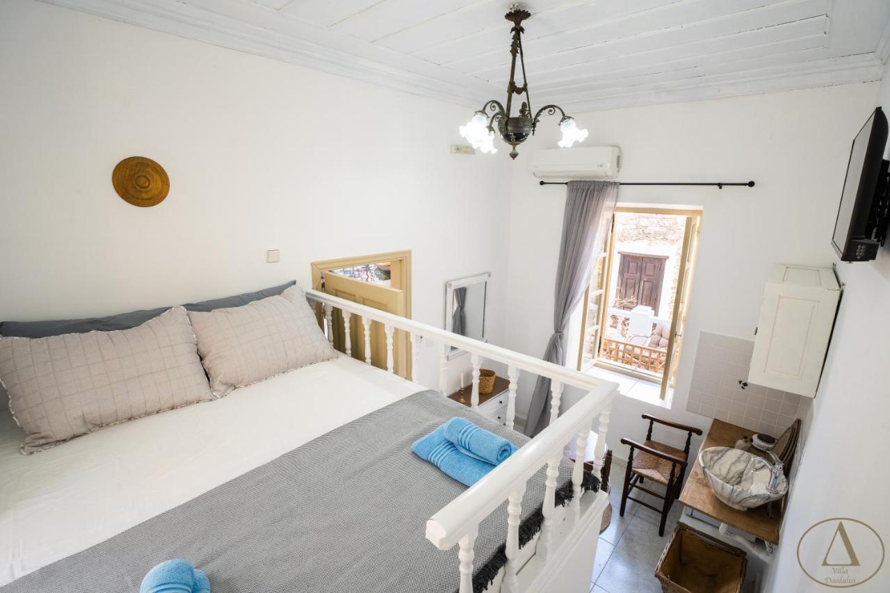 Mansion House Villa Chalki Town Exterior photo